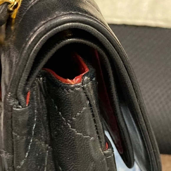 SOLD 🖤 Vintage Chanel Paris Double Flap Small - Picture 8 of 17